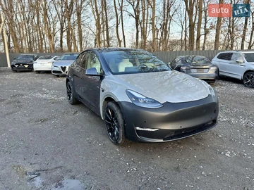 Авто Tesla Model Y 2022 № 8310132