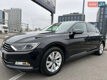 Авто Volkswagen Passat 2017 № 8310233