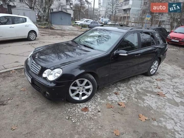 Авто Mercedes C-Class 2005 № 8310314