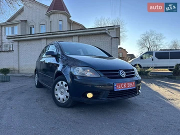 Авто Volkswagen Golf Plus 2008 № 8310323