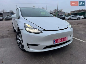 Авто Tesla Model Y 2023 № 8310476