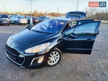 Авто Peugeot 308 2012 № 8310624