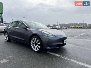 Авто Tesla Model 3 2019 № 8310860