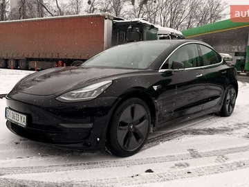 Авто Tesla Model 3 2019 № 8310862