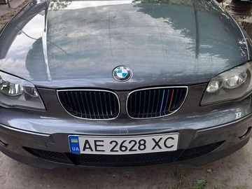 Авто BMW 1 Series 2005 № 8311131