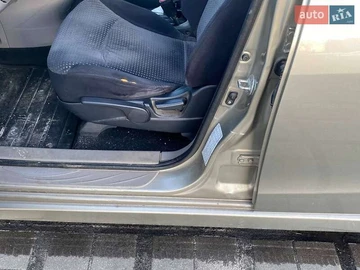 Авто Mitsubishi Grandis 2007 № 8311143