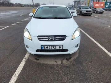 Авто KIA Ceed 2008 № 8311155