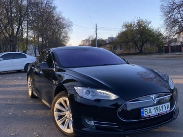 Авто Tesla Model S 2014 № 8311332