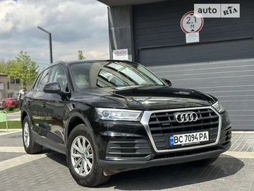 Авто Audi Q5 2019 № 8311434