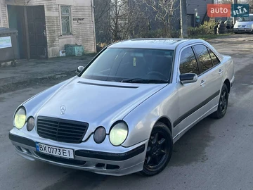 Авто Mercedes E-Class 2001 № 8311572