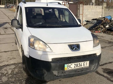 Авто Peugeot Partner 2009 № 8311599