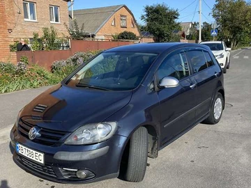 Авто Volkswagen Golf Plus 2008 № 8311816