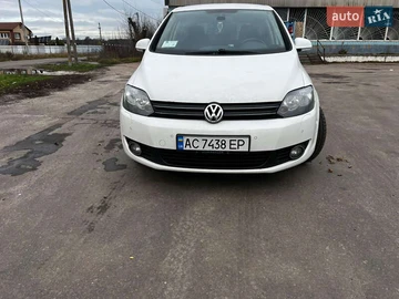 Авто Volkswagen Golf Plus 2012 № 8311845