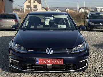 Авто Volkswagen E-Golf 2016 № 8311866
