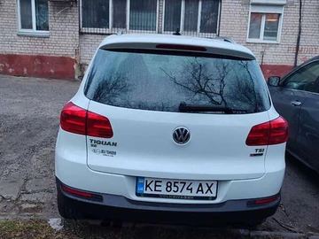 Авто Volkswagen Tiguan 2016 № 8312027