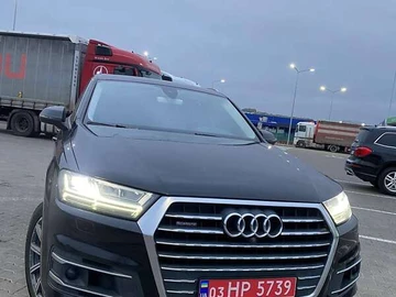 Авто Audi Q7 2017 № 8312111