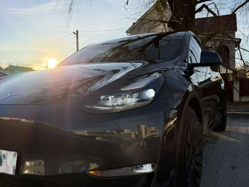 Авто Tesla Model Y 2024 № 8312149