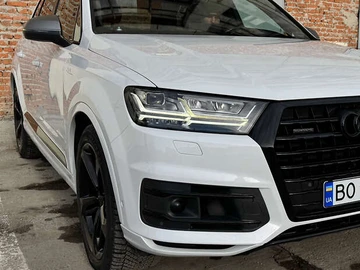 Авто Audi Q7 2018 № 8312158