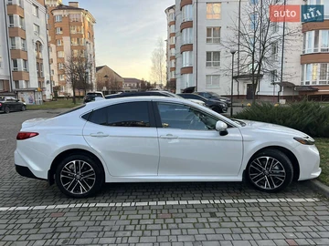 Авто Toyota Camry 2024 № 8312166