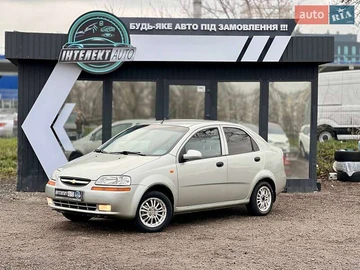 Авто Chevrolet Aveo 2005 № 8312451