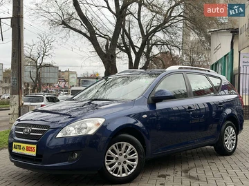 Авто KIA Ceed 2008 № 8312607