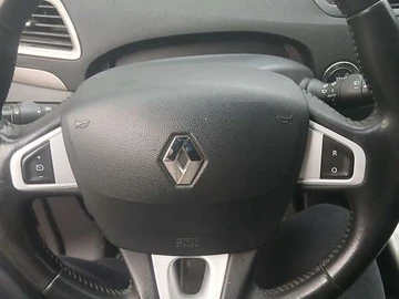 Авто Renault Scenic 2013 № 8312629