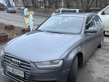 Авто Audi A4 2013 № 8312701