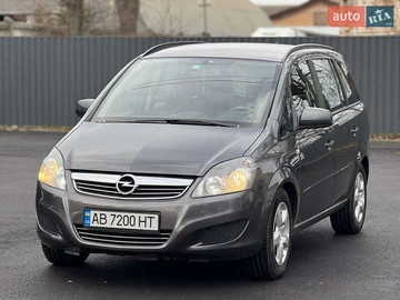 Авто Opel Zafira 2012 № 8312715