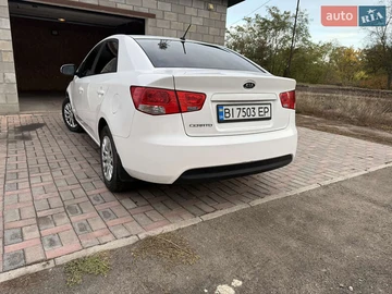 Авто KIA Cerato 2011 № 8312724
