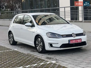Авто Volkswagen E-Golf 2014 № 8312728