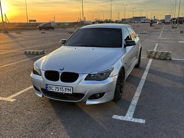 Авто BMW 5 Series 2007 № 8312761