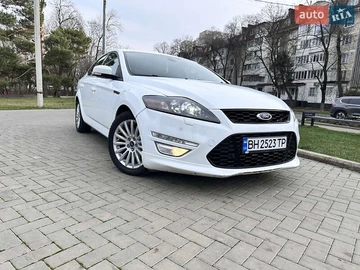 Авто Ford Mondeo 2014 № 8312768