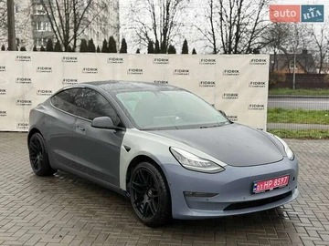 Авто Tesla Model 3 2019 № 8312891