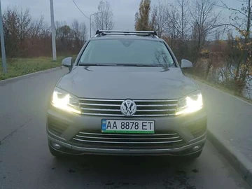 Авто Volkswagen Touareg 2015 № 8312966