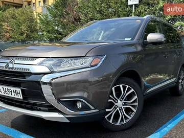 Авто Mitsubishi Outlander 2018 № 8312969