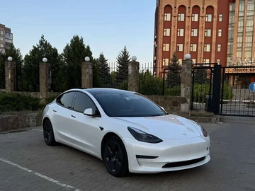 Авто Tesla Model 3 2022 № 8312977