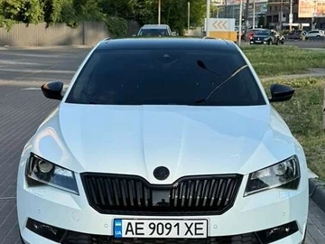 Авто Skoda Superb 2017 № 8313001