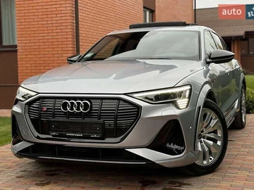 Авто Audi E-Tron S 2022 № 8313148