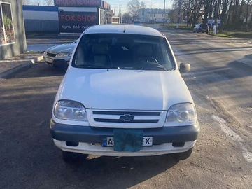 Авто Chevrolet Niva 2005 № 8313300