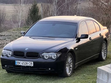 Авто BMW 7 Series 2004 № 8313522
