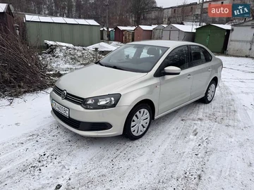 Авто Volkswagen Polo 2013 № 8313540