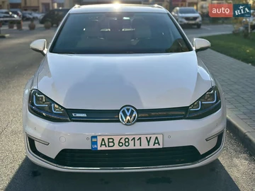Авто Volkswagen E-Golf 2014 № 8313685