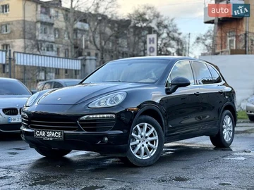 Авто Porsche Cayenne 2012 № 8313846