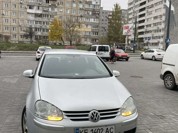 Авто Volkswagen Golf 2005 № 8314040