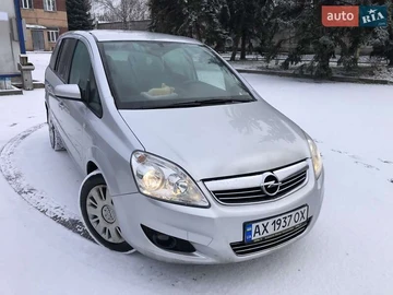 Авто Opel Zafira 2008 № 8314117
