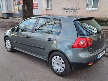 Авто Volkswagen Golf 2004 № 8314210