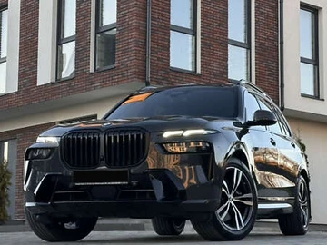 Авто BMW X7 2023 № 8314264