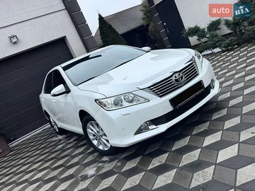 Авто Toyota Camry 2014 № 8314323