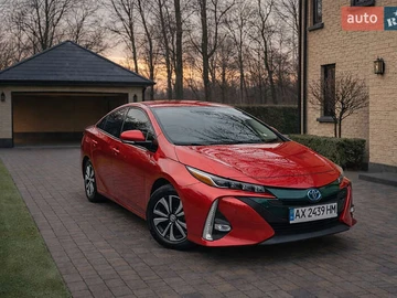 Авто Toyota Prius Prime 2016 № 8314356