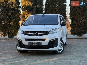 Авто Opel Zafira Electric 2022 № 8314563